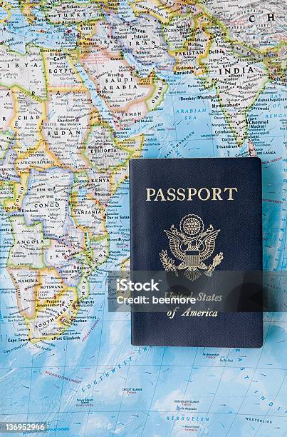 Pasaporte Estadounidense Con Mapa Foto de stock y más banco de imágenes de Asia - Asia, Barco de pasajeros, Destinos turísticos