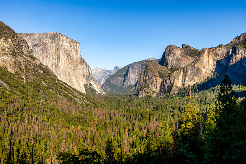 Yosemite National Park Valley from Tunnel View viewpoint with a blue sky