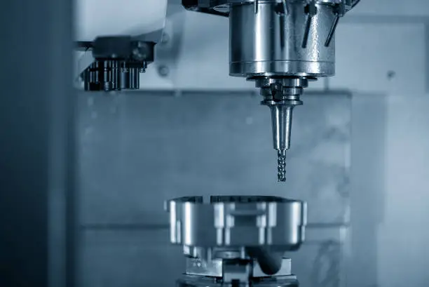 The 4-axis  machining center cutting the aluminum gear housing parts by solid flat end mill tool. The hi-precision automotive parts manufacturing process by multi-axis CNC milling machine.