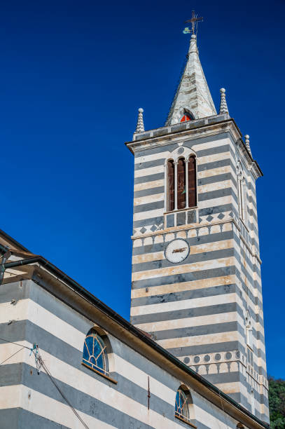 clock tower in moneglia - religion christianity bell tower catholicism imagens e fotografias de stock