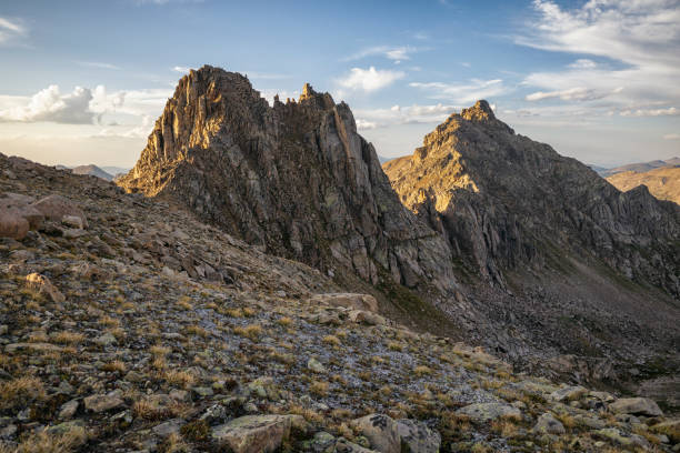 istock Williams mountains in the Hunter-Fryingpan Wilderness 1369642276