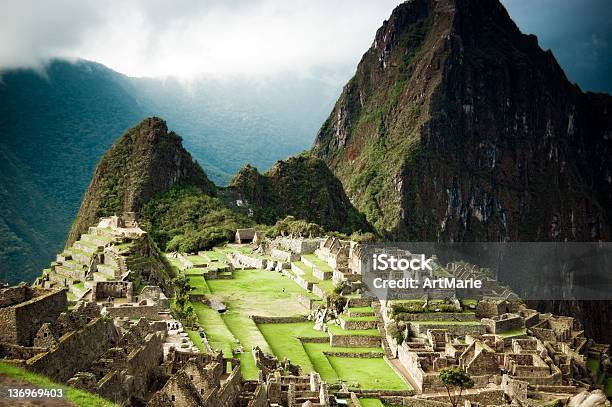 Lost Inca Cidade Machu Picchu - Fotografias de stock e mais imagens de Inca - Inca, Antigo, Ao Ar Livre