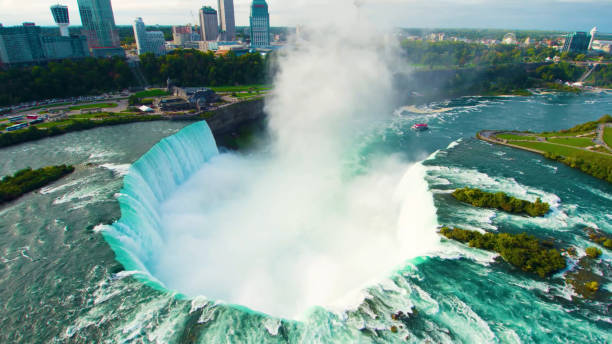 cascate del niagara bella vista aerea - bridal veil falls niagara foto e immagini stock