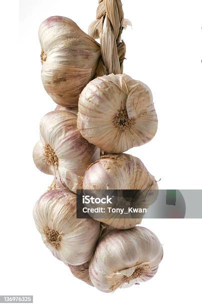 Hanging Knoblauch Stockfoto und mehr Bilder von Antioxidationsmittel - Antioxidationsmittel, Ausgedörrt, Bund