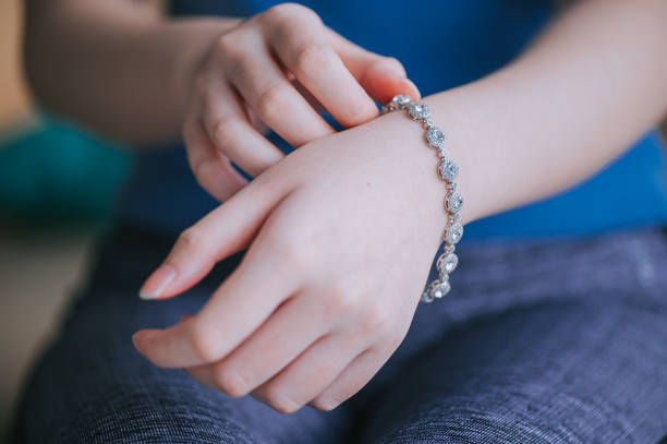 Gold Bracelets for Women: A Timeless Symbol of Elegance