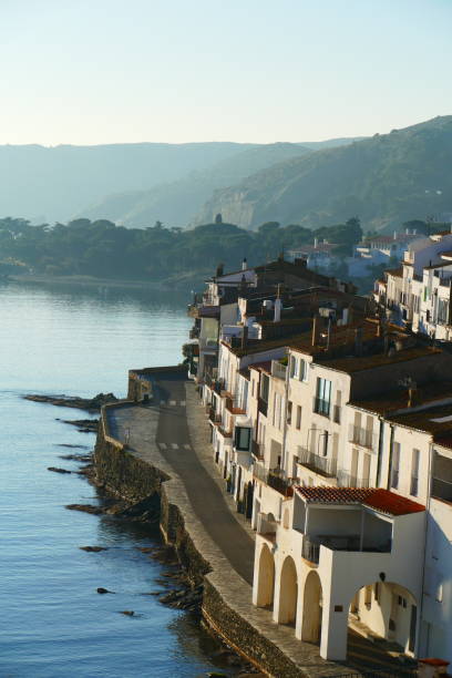 cadaques - cadaques stock-fotos und bilder