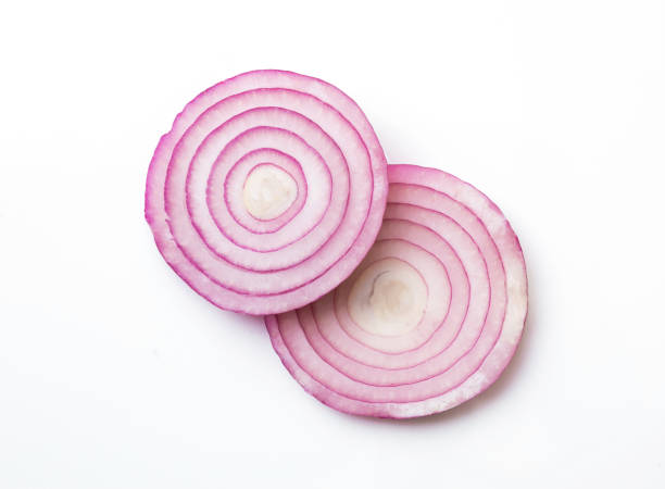 sliced red onions - spanish onion fotos imagens e fotografias de stock