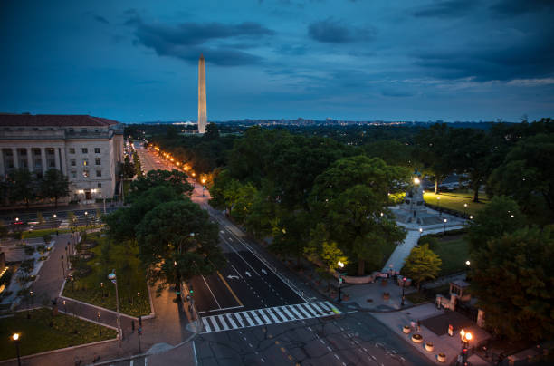 istock Shot of Washington Monument at Twilight 1370038094