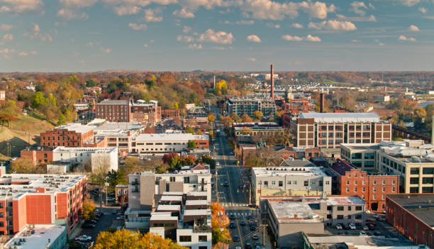 istock Church Hill in Richmond, Virginia - Drone Shot 1370067823