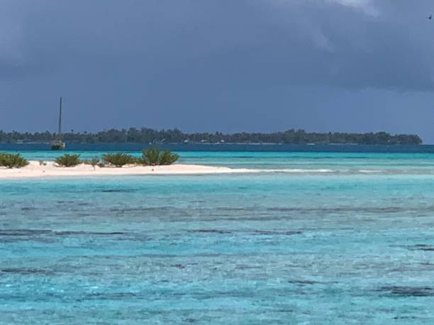 istock Blue lagoon in a Tahitian island 1370069857