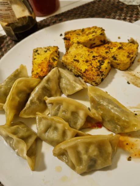 istock Vegan gyoza with vegetables 1370105741