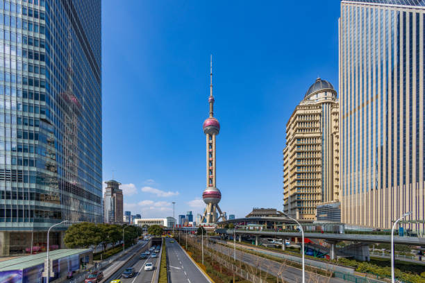 istock Shanghai Lujiazui Tower Complex and Oriental Pearl TV Tower 1370106980