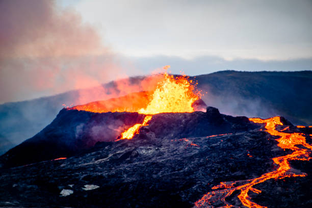 istock 2021 08 19 Fagradalsfjall volcano and lava 29 1370152969