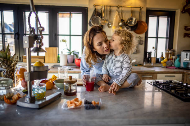 istock Healthy mornings with mum 1370196217
