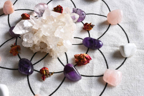 istock Clear Quartz Cluster and Healing Crystal Grid 1370210005