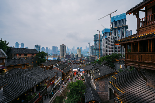 On cloudy days, modern and old buildings alternate in Chongqing