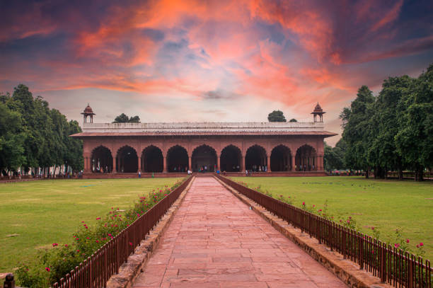 istock Red fort-Delhi 1370262438