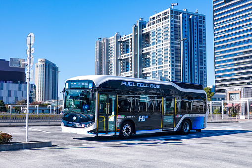 In the Odaiba area on the morning of November 5, 2021, the state-of-the-art fuel cell bus \