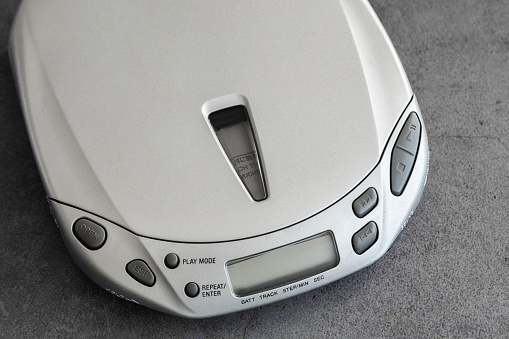 Portable compact disc player discman