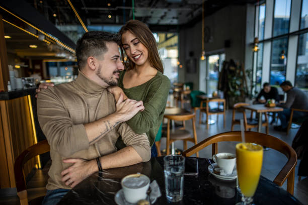 istock Young couple having date in a Cafe 1370336768