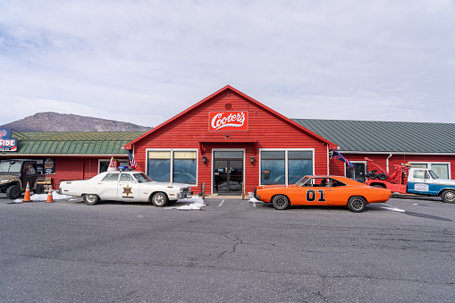 Luray VA - January 23rd, 2022: Cooter’s Place in Luray Virginia with replica General Lee and Hazzard County Sheriff department car.