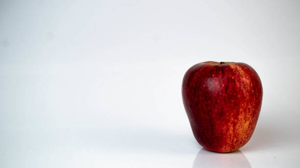 istock delicious - tasty - apple 1370492634