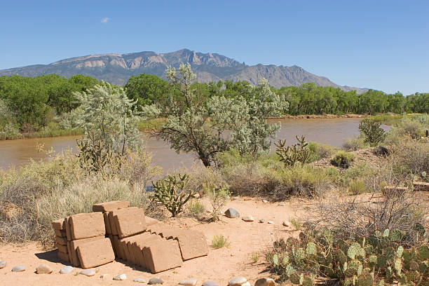 rio grande долина реки - rio grande new mexico river valley стоковые фото и изображения