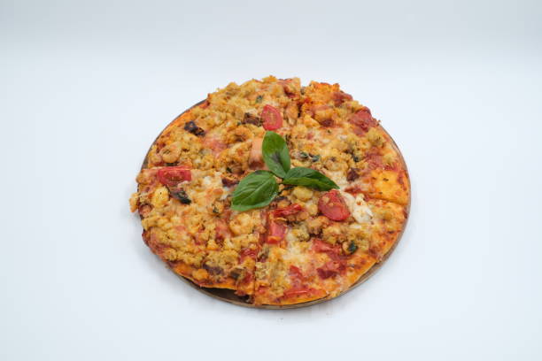 istock Delicious seafood pizza 1370515722