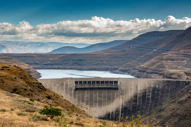 レソトまで進みます。 - lesotho ストックフォトと画像