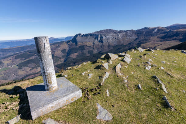 istock Views from Kolometa mountain and surrounding area in Gorbea Natural Park (Spain) 1370544788