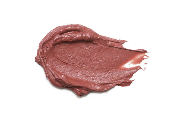 istock Brown creamy makeup sample isolated on white background. Decorative cosmetic smear. 1370545149