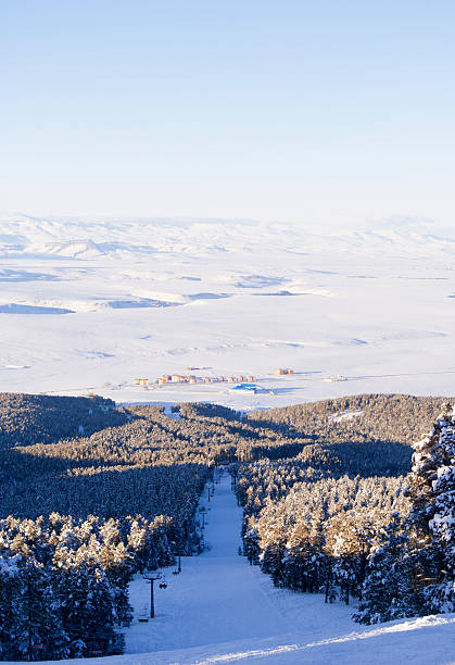 istock Black ski route in Sarikamis 137059729