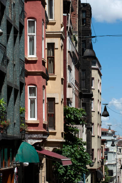 istock A street view in Istanbul 1370599538