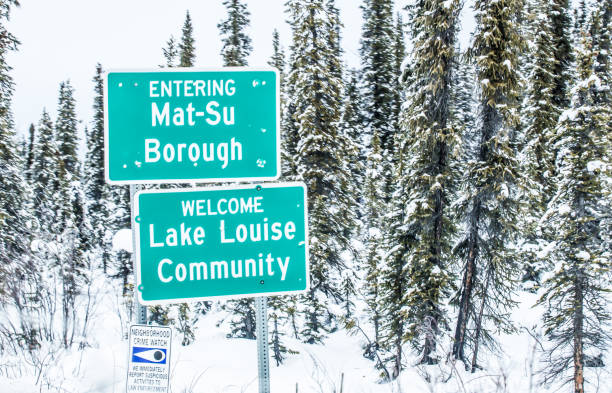istock Lake Louise Road Sign 1370620371