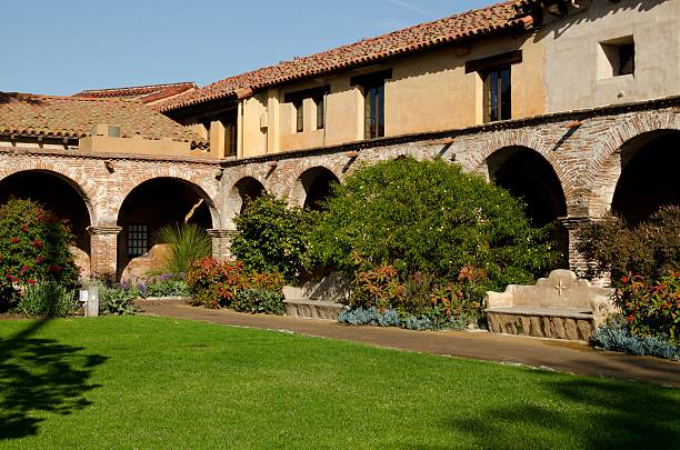 istock San Juan Capistrano Mission 137062736