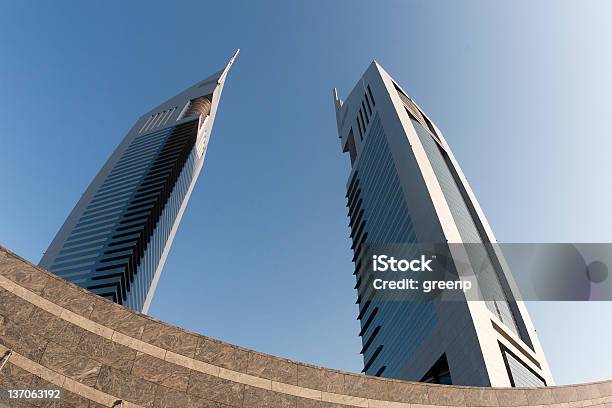 Die Emirates Towers Dubai Stockfoto und mehr Bilder von Arabeske - Arabeske, Architektur, Außenaufnahme von Gebäuden