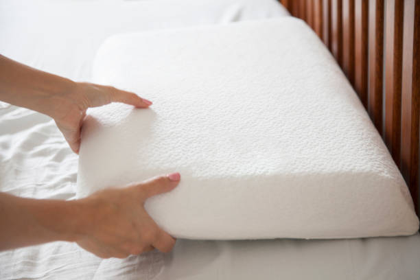 Choosing the Right Mattress for Back Pain: What You Need to Know Identifying the Ideal Mattress for your Sleeping Position mattress firmness medium firm mattresses soft mattress pain relief sleep position