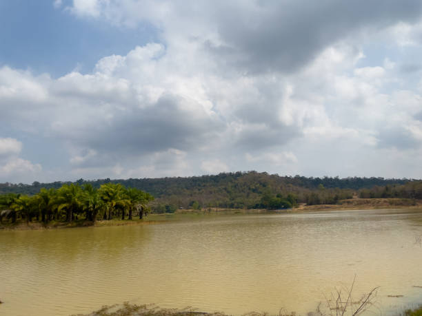 istock Good atmosphere by the reservoir. 1370691527