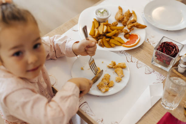 istock I learned to cut food myself 1370715679
