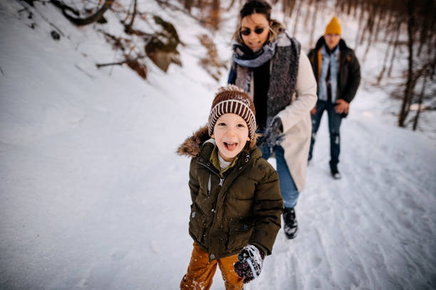 istock Sledding fight with my family 1370725726