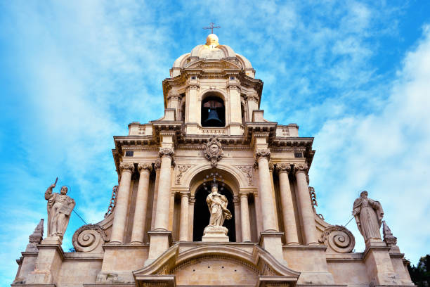 sicilia - scicli fotografías e imágenes de stock