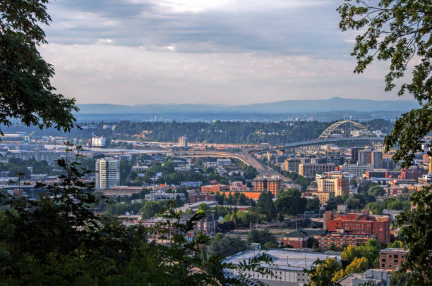 istock Downtown Portland Sunset 1370807530