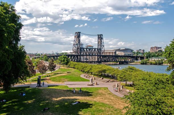 портленд орегон уотерфронт - portland oregon oregon waterfront city стоковые фото и изображения