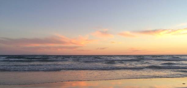 istock Sea sky and sunset 1370859141