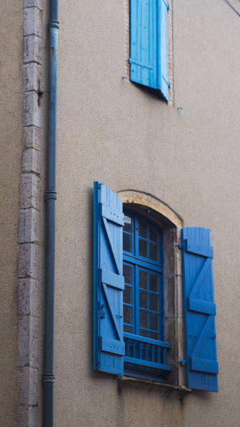 istock Village de Montricoux 1370886013