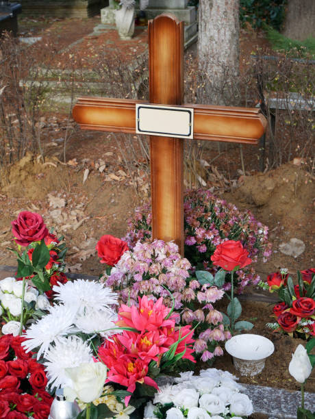 istock Tombstones in the public cemetery 1370892422
