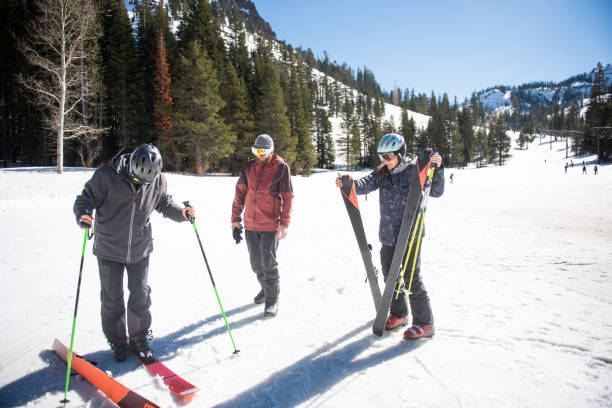 istock Friends out skiing enjoying their best life 1370931006