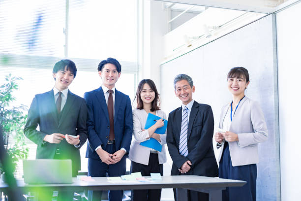 istock Businesspeople having a discussion in the office 1370981713