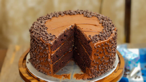 istock death by chocolate cake. chocolate layered cake. chocolate cake 1371032132