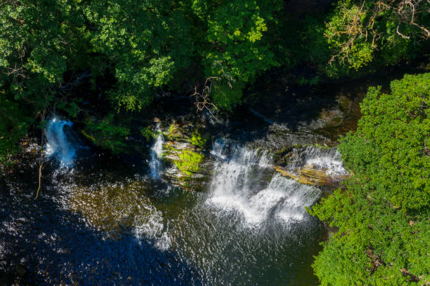 4 wasserfälle im brecon beacons national park, sgwd clun-gwyn - brecon beacons nationalpark stock-fotos und bilder